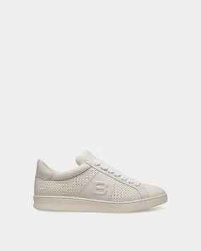 Adrien Brody Travel Collection Sneaker In White Leather 