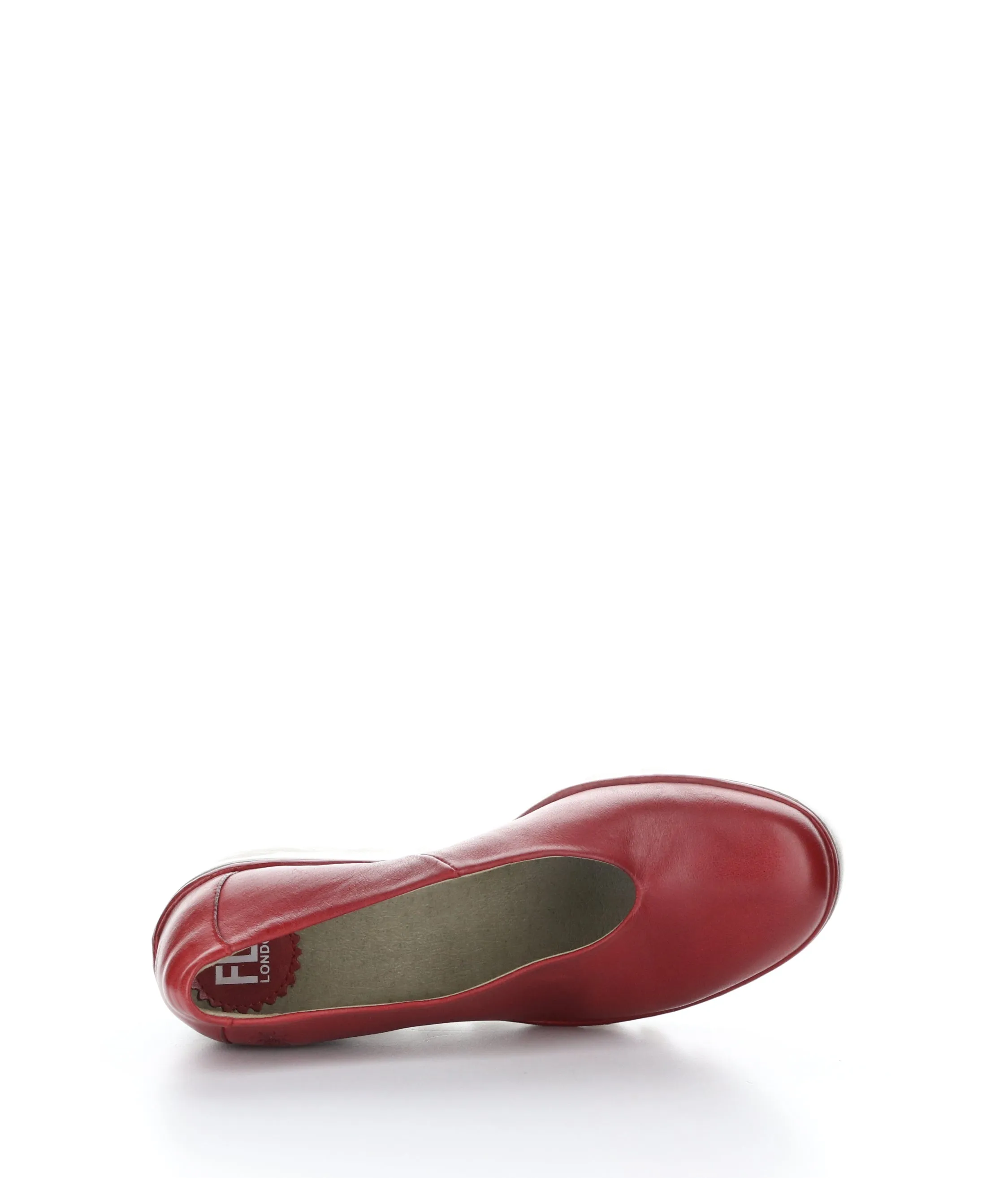 BESO246FLY CHERRY RED Round Toe Shoes