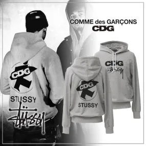 COMME des GARCONS  |Collaboration Plain Logo Designers