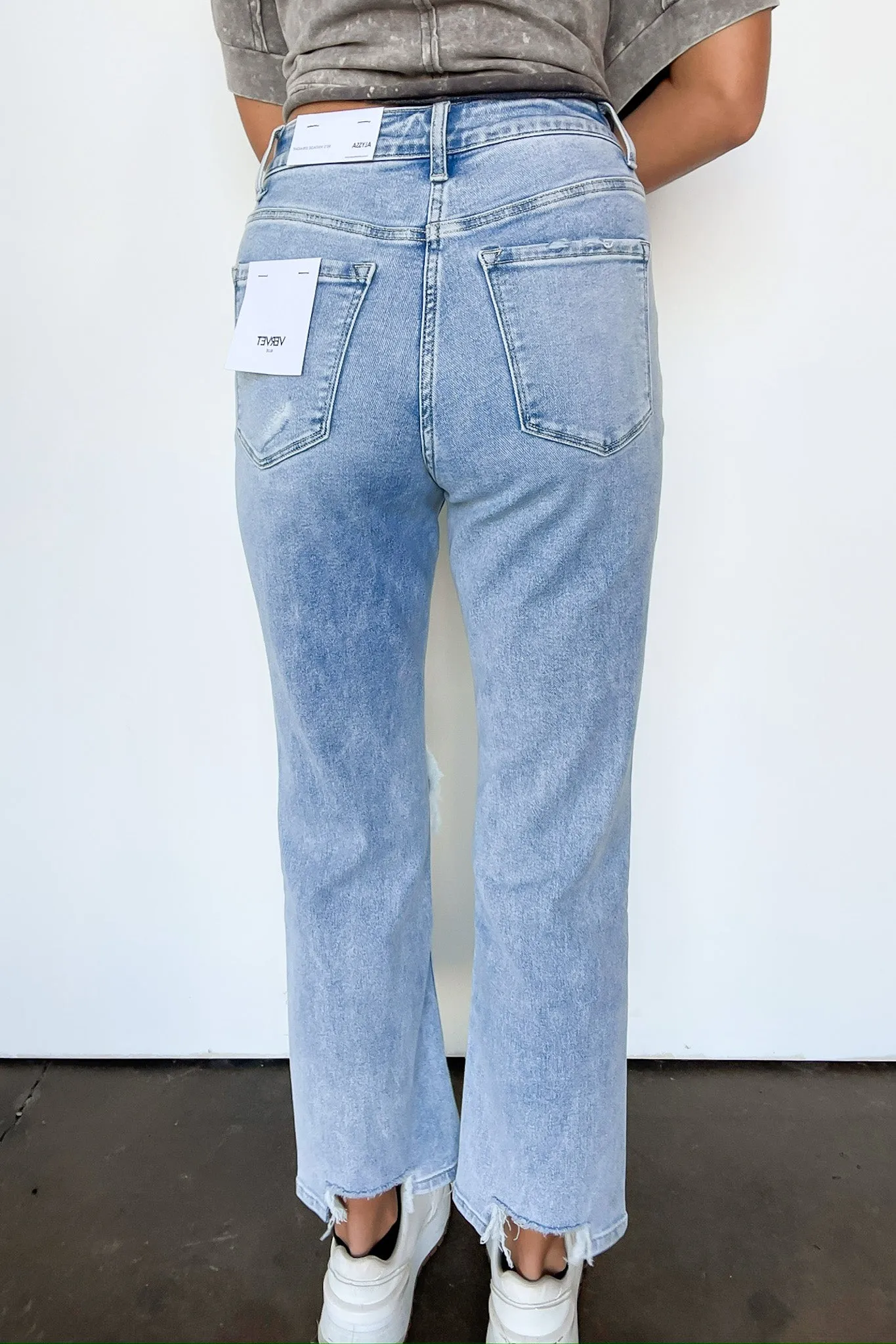 Maileana 90's Super High Rise Distressed Straight Jeans