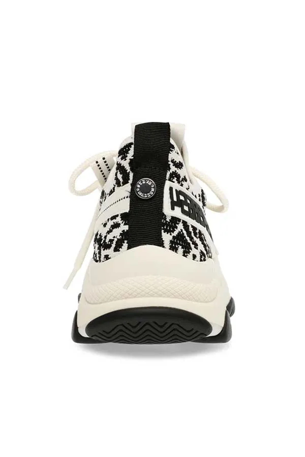 Steve Madden Maxima Runner