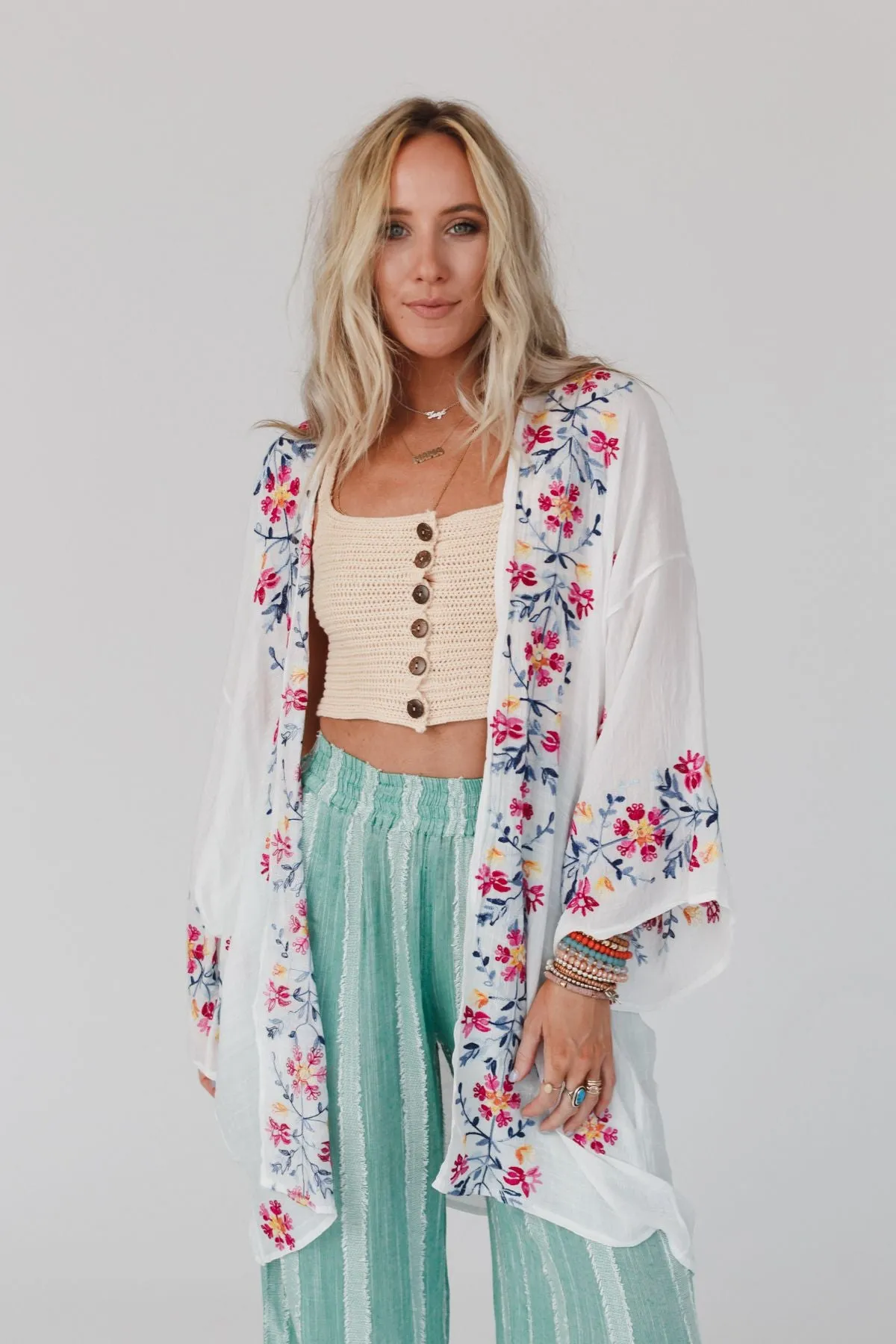 Waikiki Beach Embroidered Kimono - White