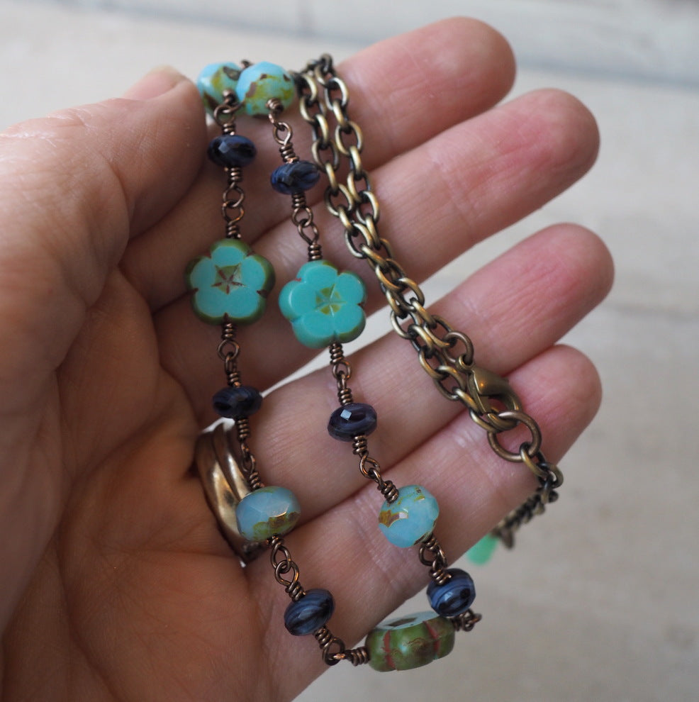 Weekend Turquoise Floral Necklace