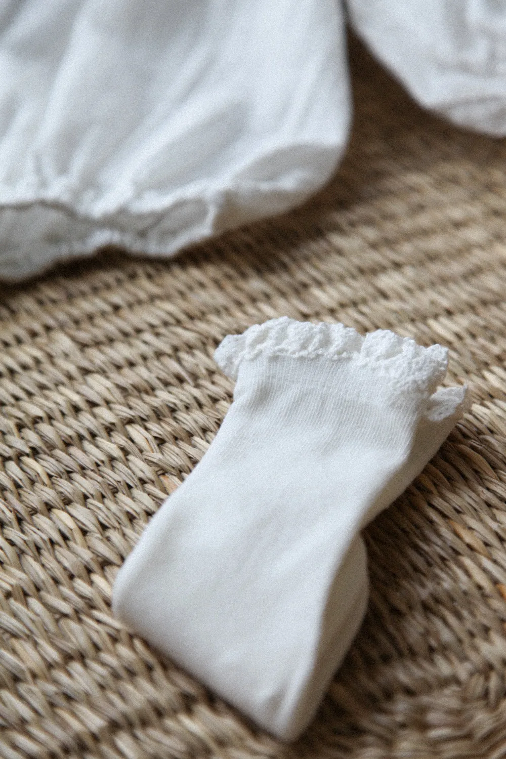 White Lace Trim Knee High Socks